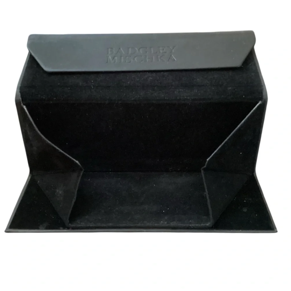 Badgley Mischka eyeglasses case